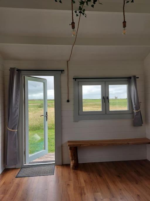 Seafield Cabin Tromora West ภายนอก รูปภาพ